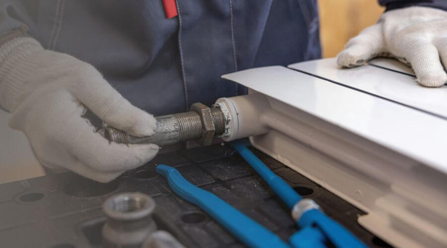 Professional water heater repair services in Altona, IL